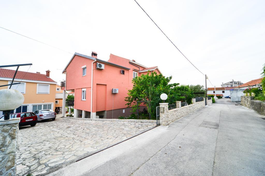 Apartments Valentina Petrcane Buitenkant foto